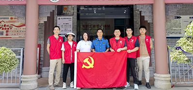 百乐博党支部丨“爱在一路，卫爱而杏妆慰问环卫工人活动